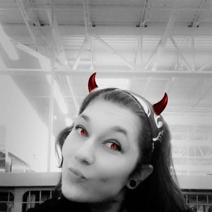 Meet your Posher, Amanda